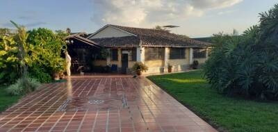 Imagen 1 de 14 de Finca En Venta En Montalban