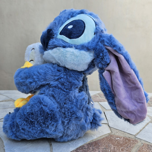 Stitch Peluche Patito Guiño Abrazando A Un Pato 30cm Azul