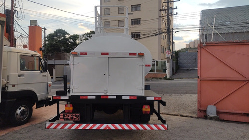 Volkswagen 13-190 Modelo 2014 Com Tanque Comboio