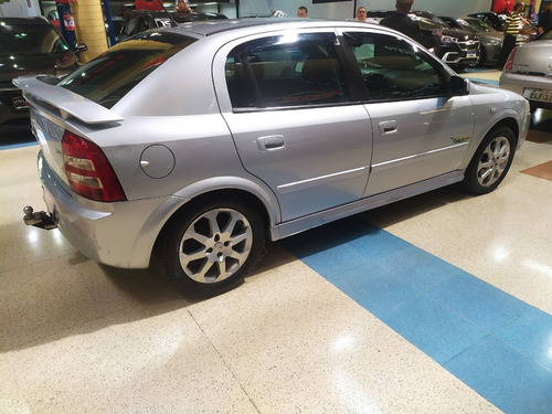 Imagem 17 de 17 de Astra Advantage 2.0 Flex Completo *96.000* Km