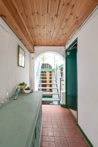 Casa En Venta En La Candelaria. Cod V13396