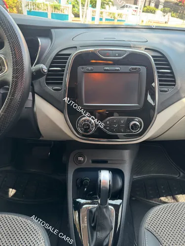 Renault Captur 2.0 Intens Automática