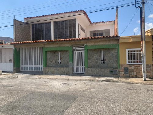 Lm Vende Casa En La Urb. Valle Verde, San Diego, Carabobo.