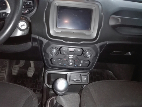 Imagen 11 de 25 de Jeep Renegade 2020 1.8 Sport