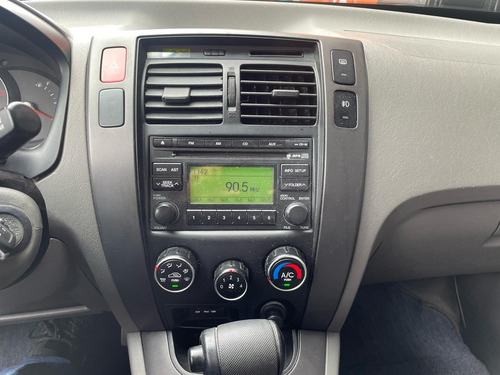 Hyundai Tucson 2.0 Gl 4x2 Aut. 5p