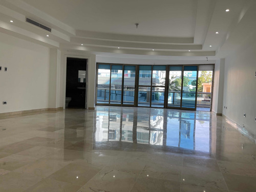 Naco Apartamento Con Magnífica Terraza Y Área Social
