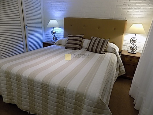 Imagen 24 de 30 de Venta De Casa De 6 Dormitorios En La Mansa