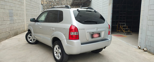 Hyundai Tucson 2.0 MPFI GLS 16V 143CV 2WD FLEX 4P AUTOMÁTICO