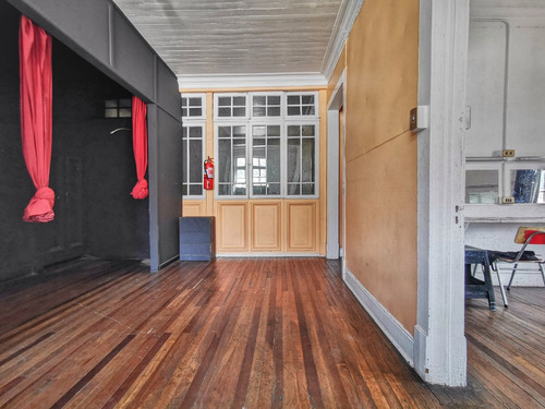 Se Arrienda Casa Comercial, Ideal Para Taller. Work Center