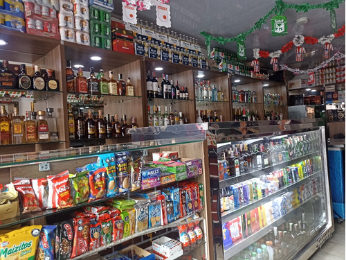 Vendo Gran Licorera Bar Bogotá Norte