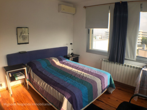 Casa En Zona Residencial A Metros De Rambla Costanera