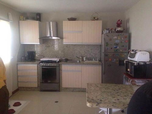 Imagen 4 de 10 de Townhouse En Venta En Puerta Maraven. Punto Fijo
