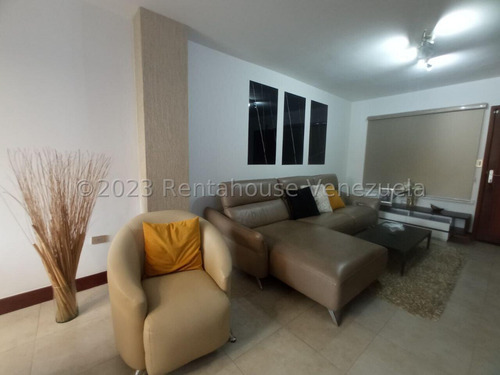 Casa En Venta En Terrazas Del Country Valencia Carabobo 24-3485, Eloisa Mejia