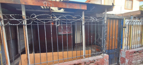 Casa En Venta De 2 Dorm. En Ñuñoa