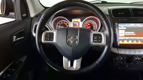 Dodge Journey 2.4 SXT+ 7 PASAJEROS