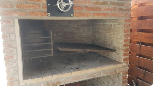 Imagen 19 de 21 de Casa En Piriapolis Para 6 Con Aire Acondicionado Baño A Nuevo, Parrillero Techado Iluminado, A 1 Cuadra De La Rambla Cerca Del Puerto