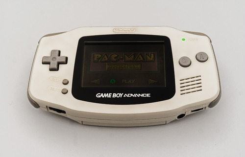 Nintendo Game Boy Advance Standard  Color White