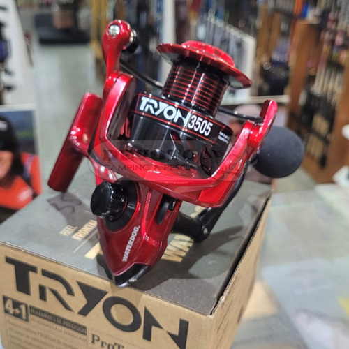 Reel Waterdog Frontal Tryon 3505 Pesca Variada Rio Mar Lance Color Rojo Lado De La Manija Derecho/izquierdo