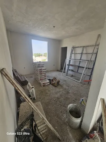Casa Con Locales Uso De Suelo Mixto