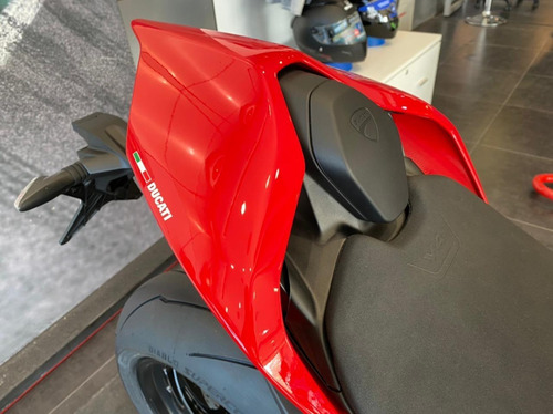Panigale V4s