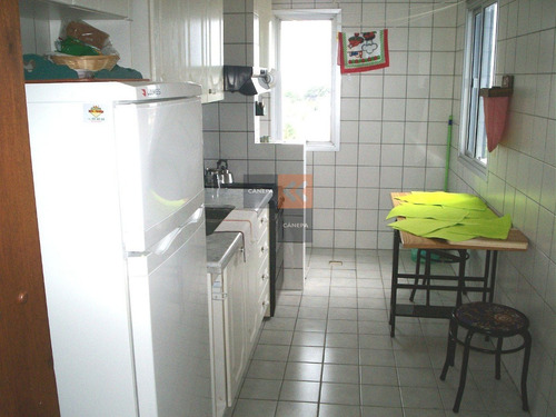 Zona Conrad, A 2 Cuadras Playa Mansa ,sobre Boulevard Artigas- Ref: 8474