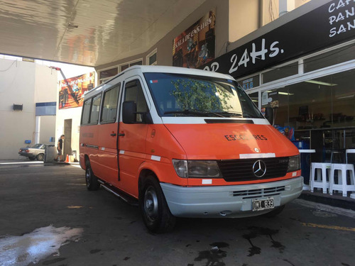 Imagen 4 de 11 de Mercedes-benz 310d Transporte Pasajeros