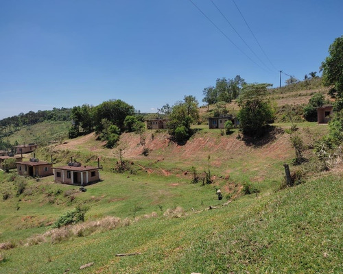 Imagem 8 de 11 de Dc- Terreno Para Construir Sua Casa Aceitamos Carro Como Parte De Pgto