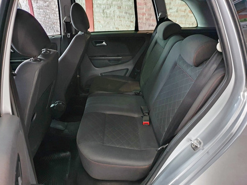 Volkswagen Suran 1.6 Imotion Highline Gnc 2013
