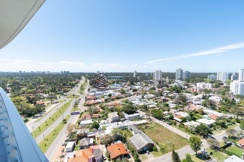 Imagen 20 de 21 de Apartamento Con Vista Al Mar En Venta Alexander Boulevard Punta Del Este - Punta Del Este Mansa