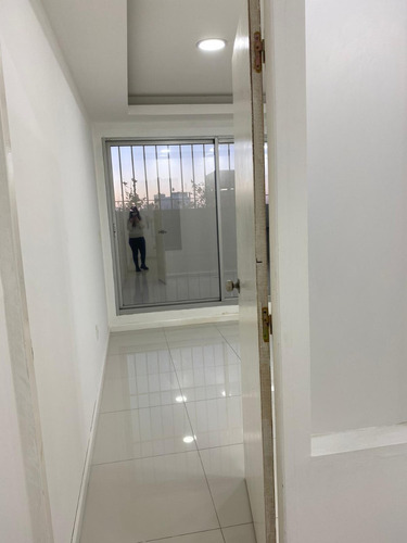 Apartamento En Cordón Ideal Oficina