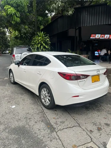 Mazda 3 2.0 Touring At