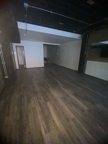 Gran Local Com. Para Restaurante U Otro Giro 183m2 Ampliable