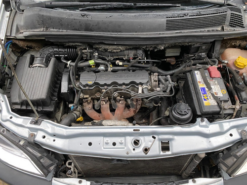 Imagen 6 de 10 de Chevrolet Zafira 2.0 16v