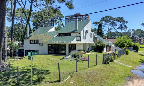 Casa En Venta Playa Mansa.