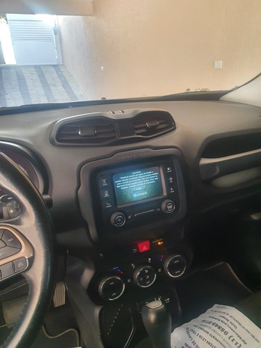 Imagem 6 de 9 de Jeep Renegade 2016 1.8 Limited Edition Flex Aut. 5p