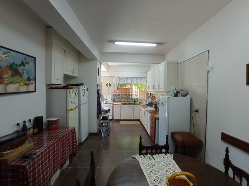 Casa Muy Linda En Mansa - Ref: 5469