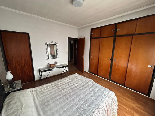 Excelente Chalet 3 Amb C/ Cochera