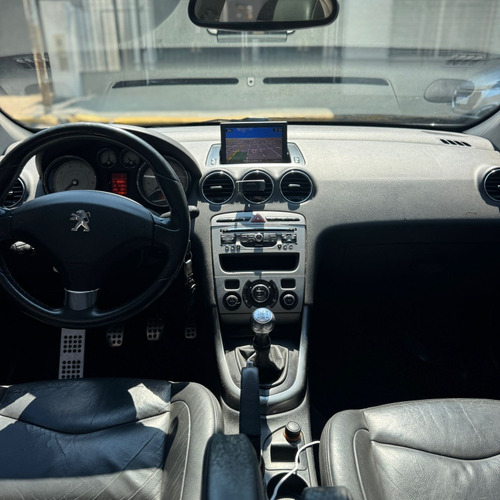 Peugeot 408 2.0 Feline 143cv