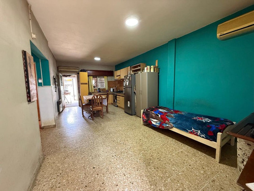 Venta Casa 4 Amb Con Cochera 2 Autos, Berazategui