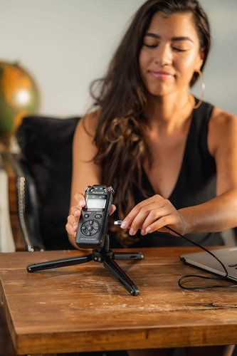 Grabador De Audio Portátil Tascam Dr-05x Grabación Mp3/wav
