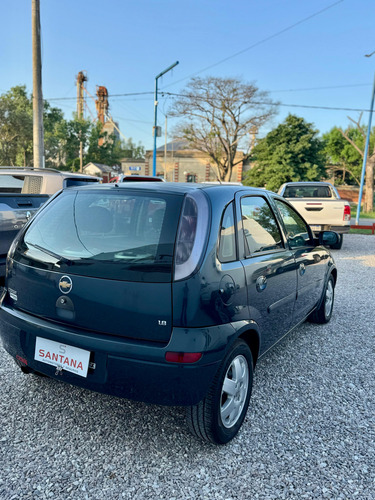 Chevrolet Corsa 1.8 Gl Aa Dh 5P