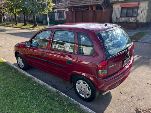 Chevrolet Corsa 1.6 Gl Aa Dh