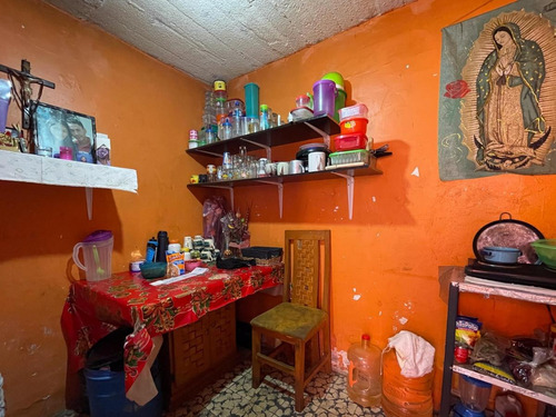 Casa, Calle Cerrada De Dolores, Número 45, Manzana 18, Lote 61, Barrio Iztapalapa, Iztapalapa, Cdmx, Ab2-ru