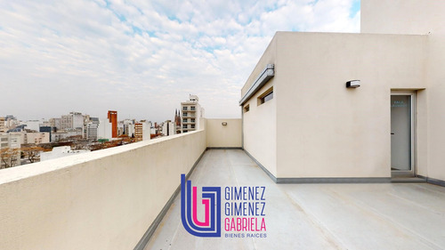 Alquiler 16 E/ 45 Y 46 1 Dormitorio Con Cochera