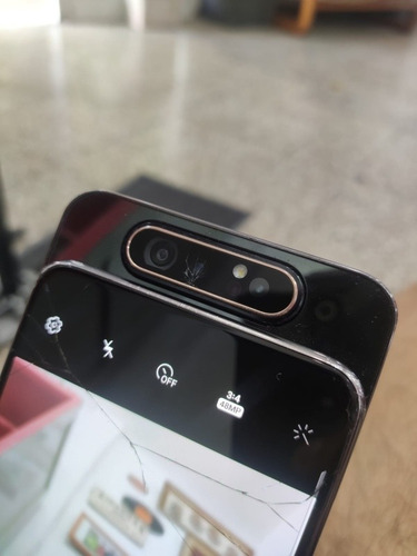 Imagen 3 de 4 de Celular Samsung A80 128gb 8ram Astillado