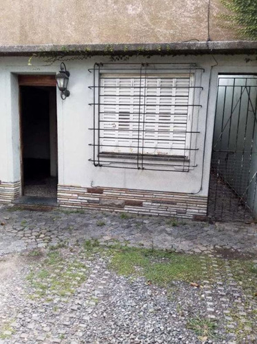 Casa En Venta - 3 Dormitorios 2 Baños - Cochera - 490mts2 - Don Bosco, Quilmes
