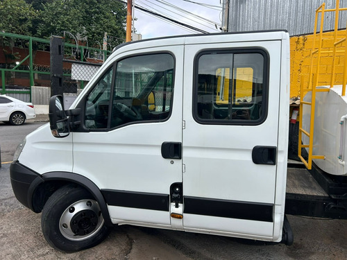 Iveco 70c16 Cabine Dupla Pipa 2.500 Lts