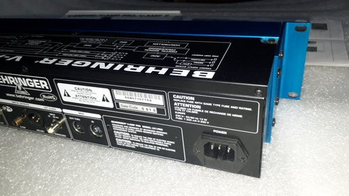 Imagen 5 de 10 de Procesador Efectos Simulador Behringer V-amp Pro Guitarra