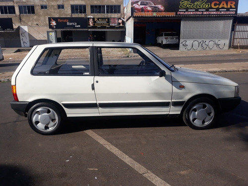 Fiat Uno Uno S 1300 A Álcool