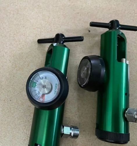 Regulador De Oxigeno De 0 A 15 Lts Por Min